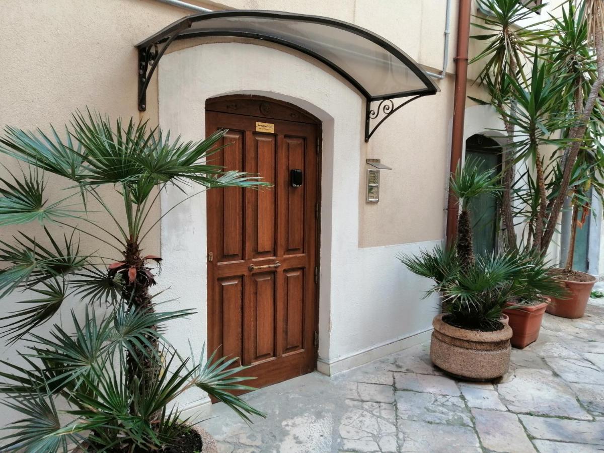 בארי Corte Del Borgo Antico מראה חיצוני תמונה